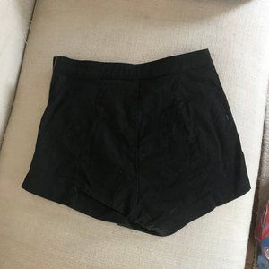 Black H&M High Waisted Size 6 Shorts, Side Zipper